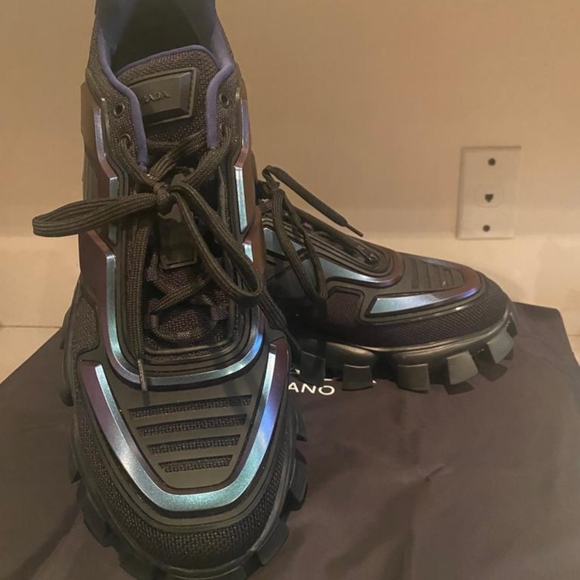 PRADA CLOUD BUST THUNDER - Picture 5 of 7